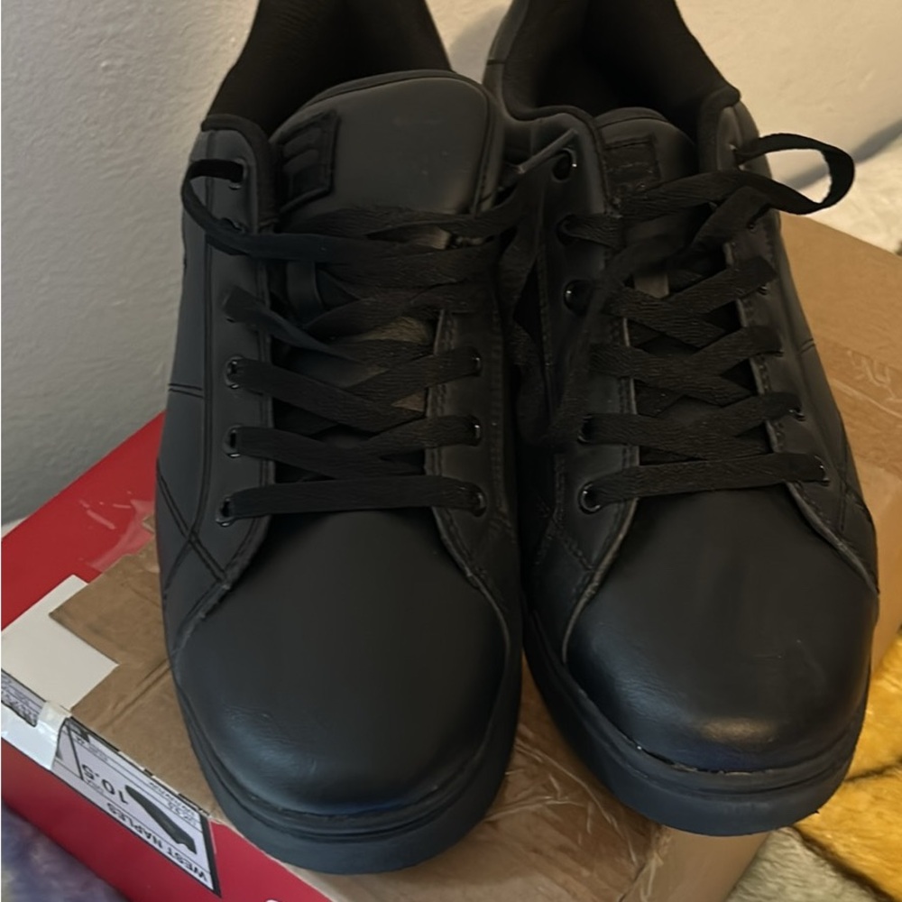 Fila Black Sneakers Classic Design